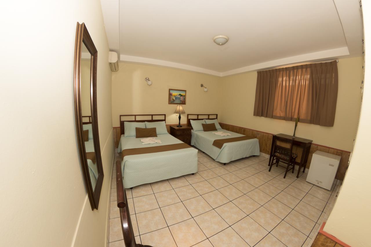 Hotel Meson De Maria Antiguo Cuscatlan Ngoại thất bức ảnh
